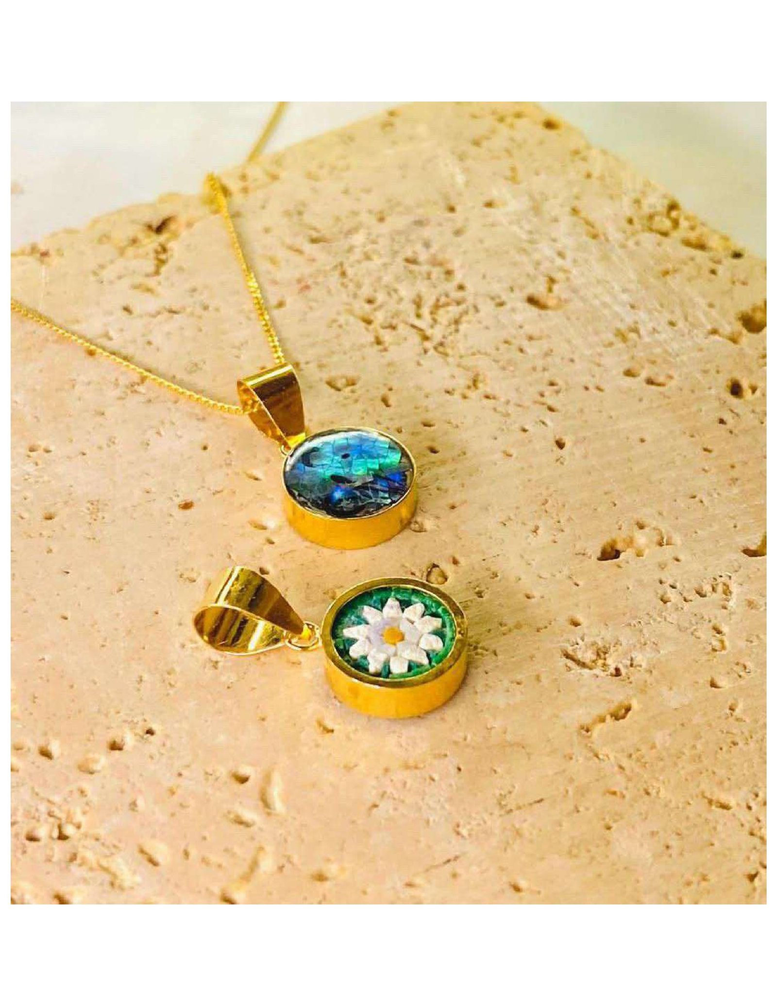 Double Face Mosaic Flower Necklace